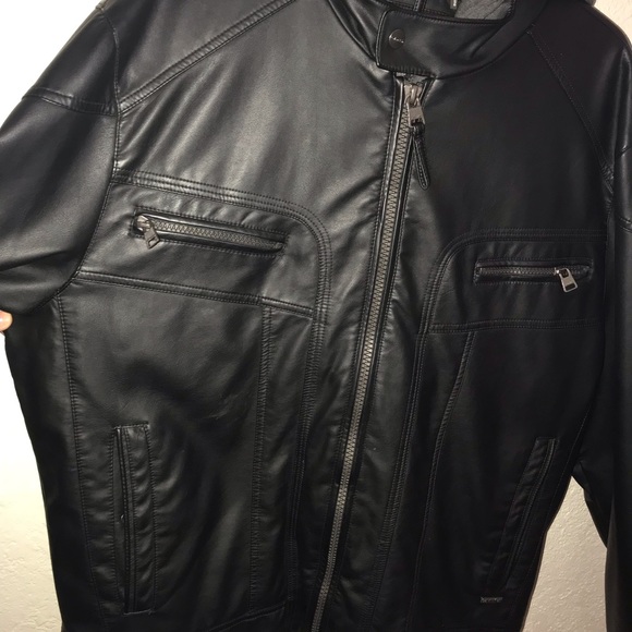 Men’s jacket - Picture 2 of 8